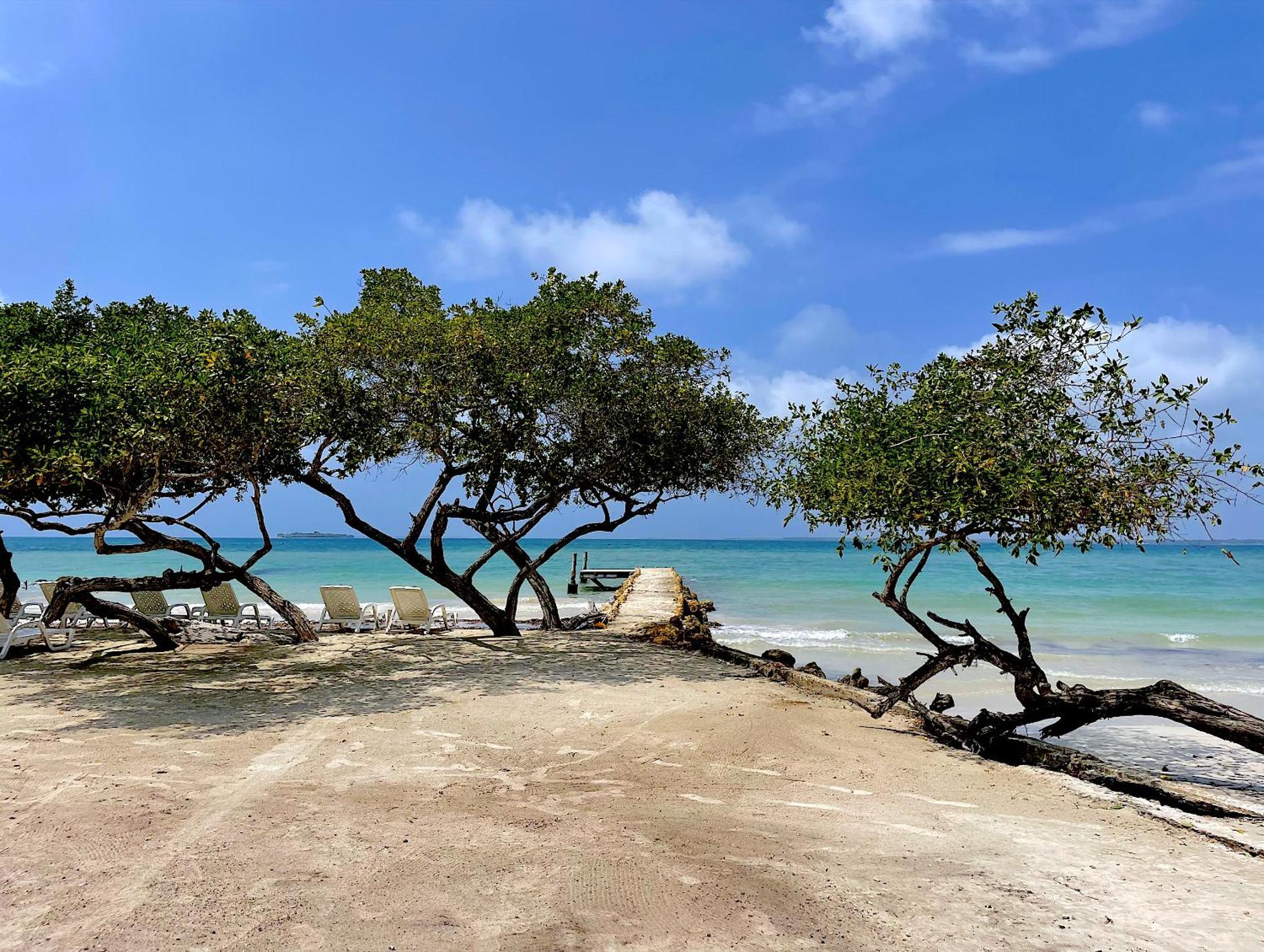 Carey Beach Бару Екстер'єр фото