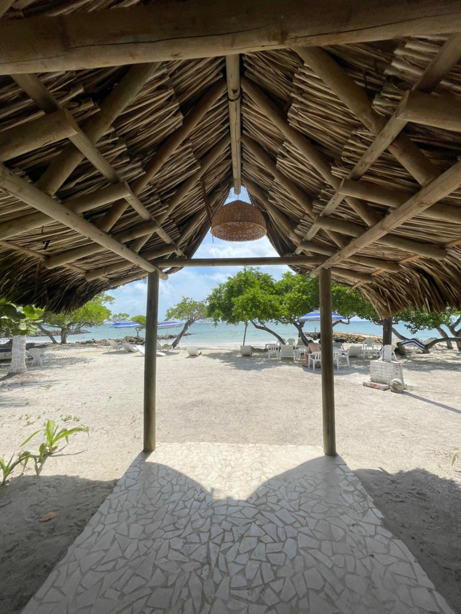 Hotel Carey Beach Бару Екстер'єр фото