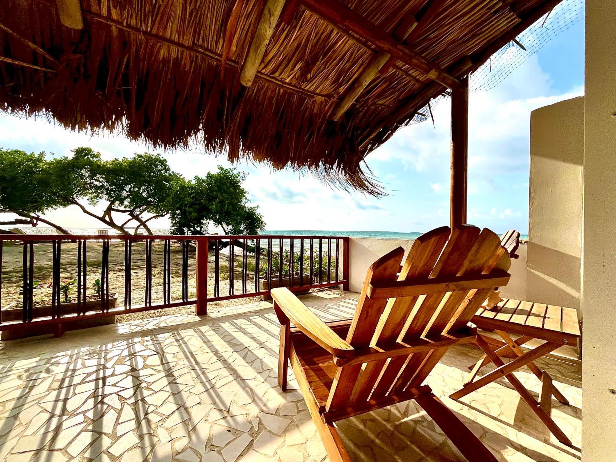 Hotel Carey Beach Бару Екстер'єр фото
