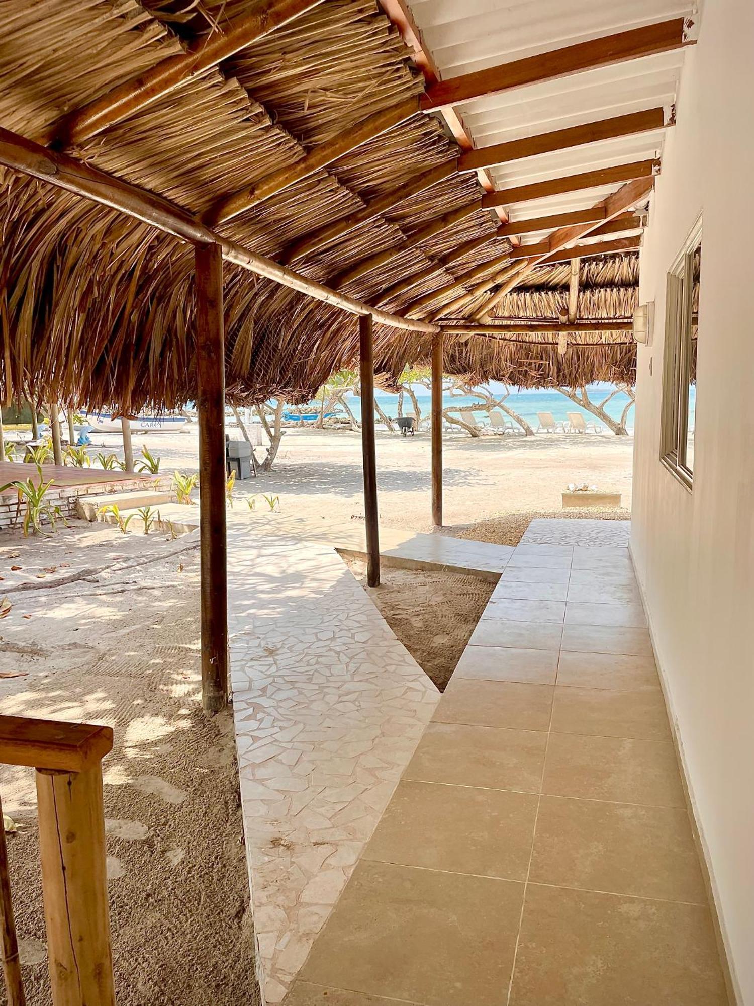 Hotel Carey Beach Бару Екстер'єр фото